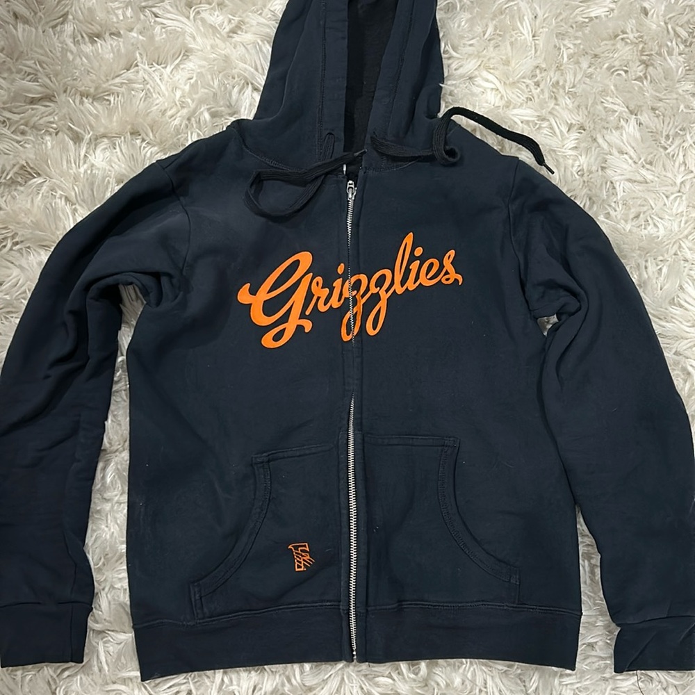 Grizzlies sweatshirt